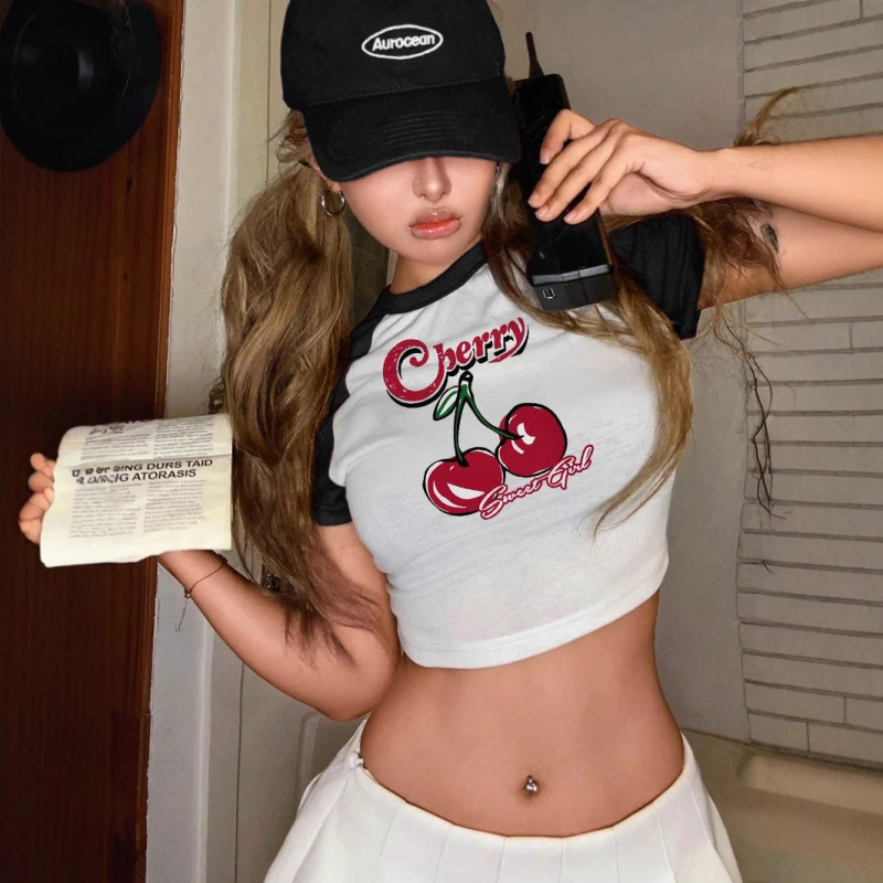 Póló gyümölcsös meggy mintával, Slim fit, poliészter-elasztán anyag, raglán ujjú, kerek nyakú