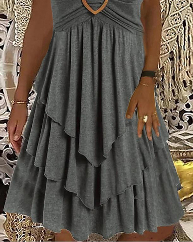 Безръкавна рокля с U‑образно деколте, рюшено слоеста конструкция, A‑линия, midi дължина, полиестер с еластан (<30%)