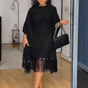 Дамска midi рокля с полиестер-еластанова материя, дизайн със шевове/колаж, ръкав бат, кръгло деколте, пола чадър