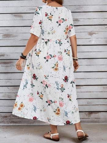 Φόρεμα με φλοράλ μοτίβο, κοντά μανίκια, στρογγυλό λαιμό, ψηλή μέση, μείγμα πολυεστέρα-σπαντέξ