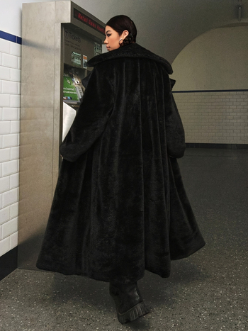 Palton lung pentru femei, poliester 95%+, guler rever, mâneci lungi, stil urban elegant