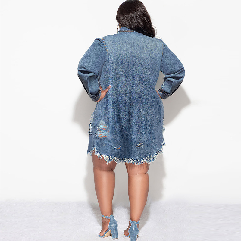 Denim kardigán-stílusú ruha bojtokkal és repedésekkel, hosszú ujjú, gallér, középméretű fazon, 50–70% pamut