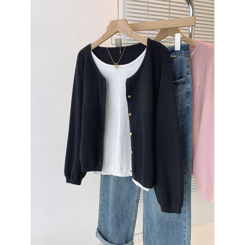 Hosszú ujjú kardigán színblokkolt dizájnnal, hamis két részes hatás, laza vonal, lámpa ujjak, fél-nyitott gallér, egygombos zárás