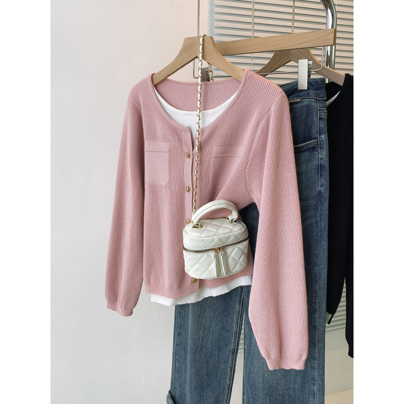 Hosszú ujjú kardigán színblokkolt dizájnnal, hamis két részes hatás, laza vonal, lámpa ujjak, fél-nyitott gallér, egygombos zárás