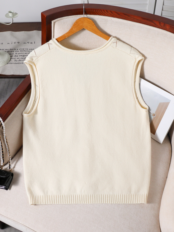 Moterų viskozės megztinė liemenė, laisvas siluetas, apvalus kaklas, literatūrinis retro stilius, pavasaris 2025