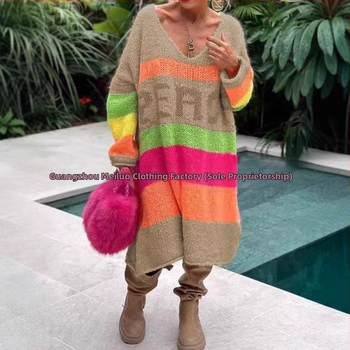 Γυναικείος πλεκτός πουλόβερ με V-λαιμό, ύφασμα πολυεστέρα, σχέδιο κολλάζ/ραφή, μοτίβο κειμένου