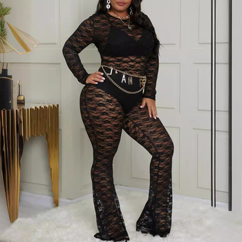 Δαντελένιο ολόσωμο jumpsuit με διαφανές σχέδιο και bell-bottom παντελόνια, υψηλή μέση