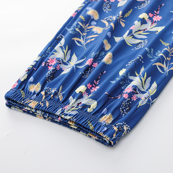 Női nyári pizsama szett, rövid ujjú felső, cropped nadrág, poliészter, V-nyak, könnyű anyag 121–140 g/m2