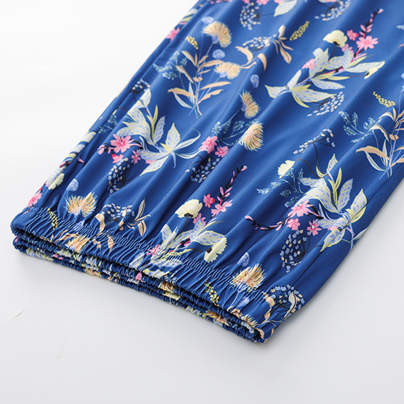 Sieviešu vasaras pidžāmu komplekts, īsām piedurknēm top, cropped bikses, poliesters, V-kakla, viegls audums 121–140 g/m2