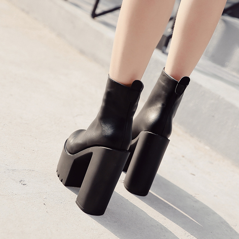 Botine Martin din PU, fermoar frontal, toc înalt 14 cm, gambă scurtă