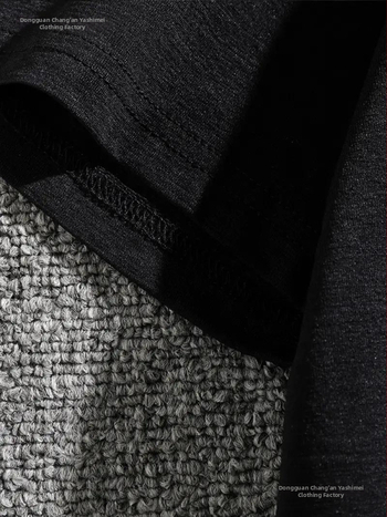 Μπλούζα τύπου T‑shirt με εκτύπωση, στρογγυλή λαιμόκοψη, κοντά μανίκια, χαλαρή γραμμή (Ύφανση πολυεστέρα; Εκτύπωση; Κοντά μανίκια; Στρογγυλός λαιμός; Χαλαρή εφαρμογή)