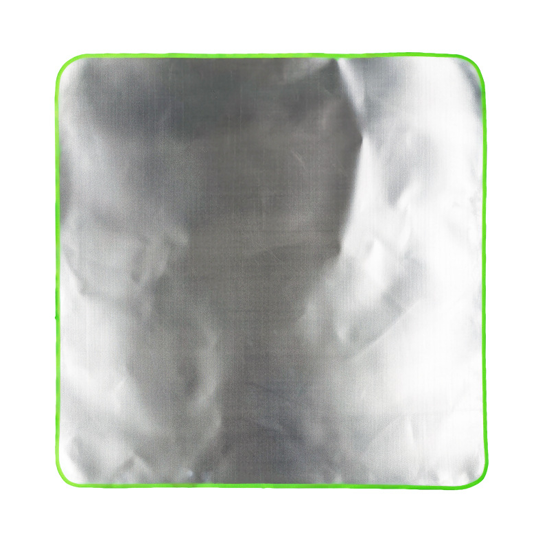 LB Ugniasaugos antklodė namams ir lauko kepsninėms, stiklo pluošto audinys su aliuminio folijos danga, modelis LBFHT, gaisro prevencija