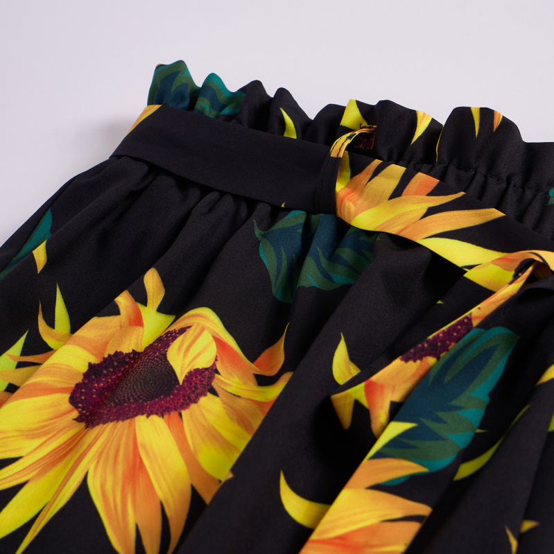 Naiste lahtise lõikega lühikesed püksid elastse vööga, 95% polüester, päevalill-Hawai'i puhkusstiil