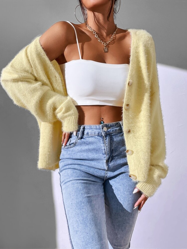 Cardigan tricotat cu decolteu în V, croială lejeră, mâneci lungi, lungime medie, nasturi pe un rând