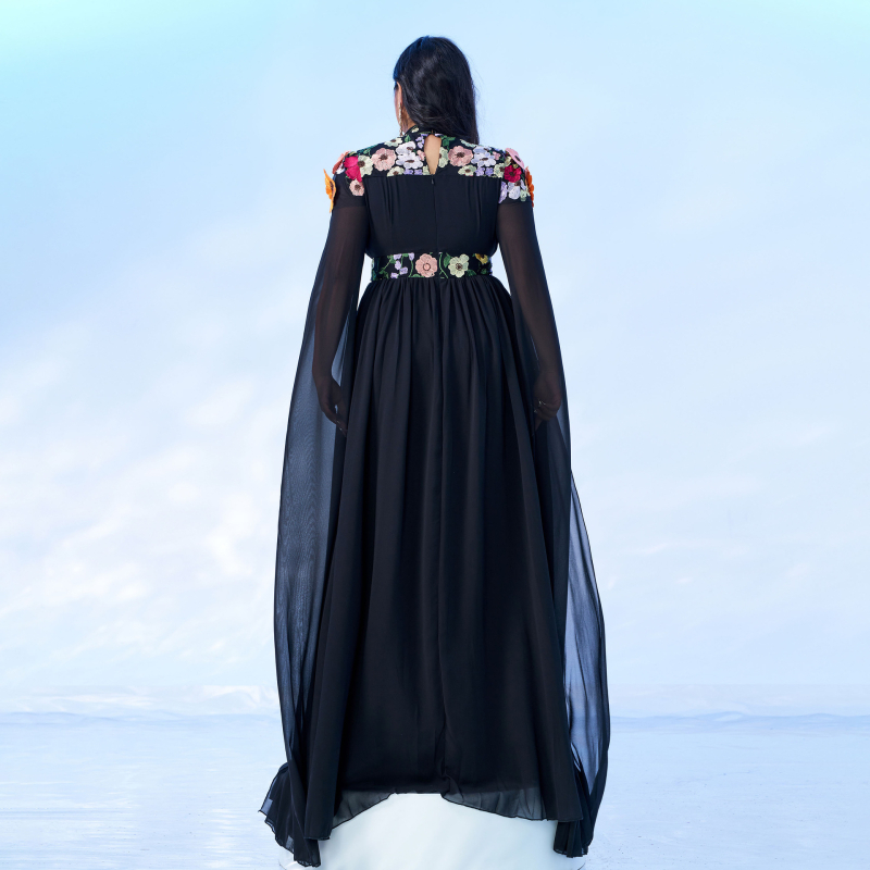 Rochie de seară cu guler rotund, mâneci lungi, paiete, amestec poliester/elastan, croială mulată pe șolduri