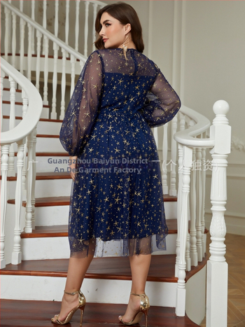 Рокля с мрежеста материя, 95% полиестер, кръгло деколте, средна дължина, обемна пола