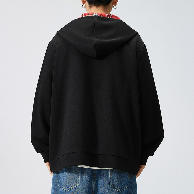 Kapucnis kardigán, laza szabású, panel dizájn és kontrasztos részletek, poliészter anyag, hosszú ujjak