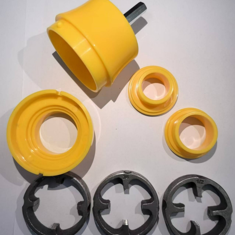 Elektromos fúróhoz csőmenet-adapter, PVC/NPT menet, fém + műanyag kivitel, robusztus felépítés, háztartási használatra