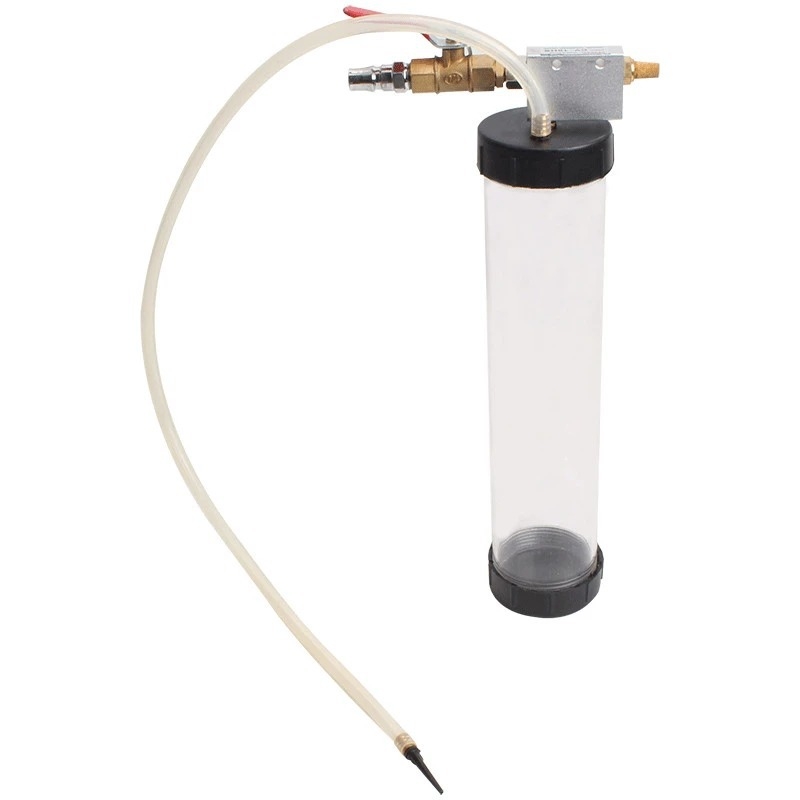 Pneumatikus fékfolyadék cserélő eszköz, 300 ml kapacitás, műanyag kivitel, univerzális alkalmazás, tömeg 0,4 kg