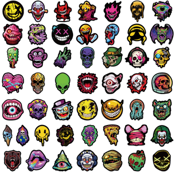 50 броя стикери с графити: ужасни лица и черепи, водоустойчиви, самозалепващи; за скутер, куфар на тролей и мотоциклетна каска; марка Tu Yu; стил мил; изработка: печат; IP лиценз: няма
