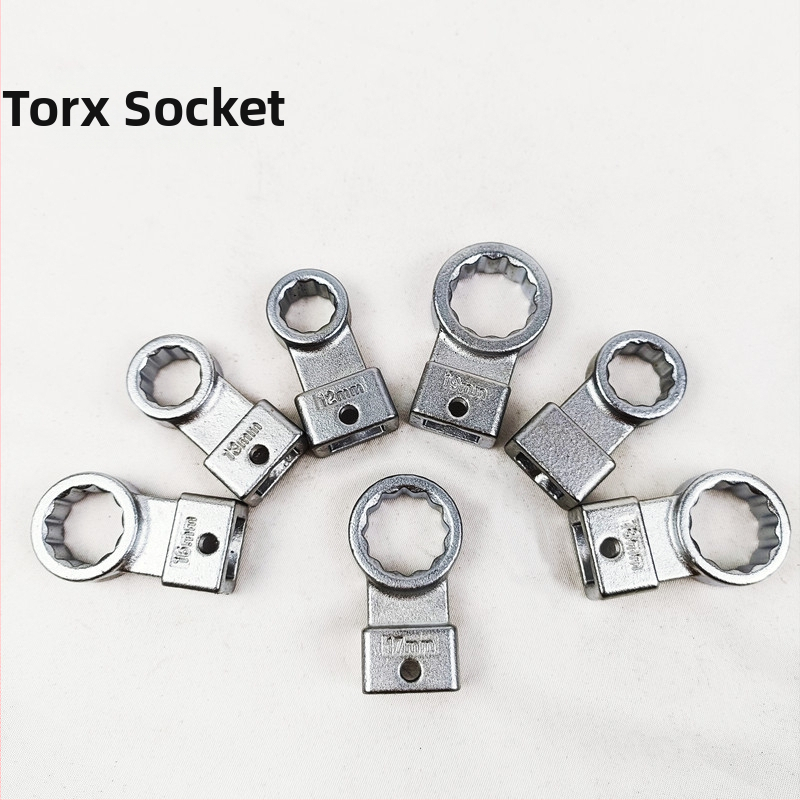 Ленточен ключ, 15-части комплект със сменяеми глави, хромирана повърхност, хром-ванадиева стомана, тегло 1.7