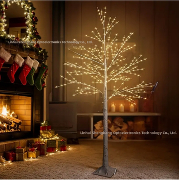 Φωτιστικό LED σε μορφή δέντρου, ύψος 1.8 μ., 320 LED, περίβλημα PVC, IP44, είσοδος 5V, διάρκεια ζωής 100000 ωρών