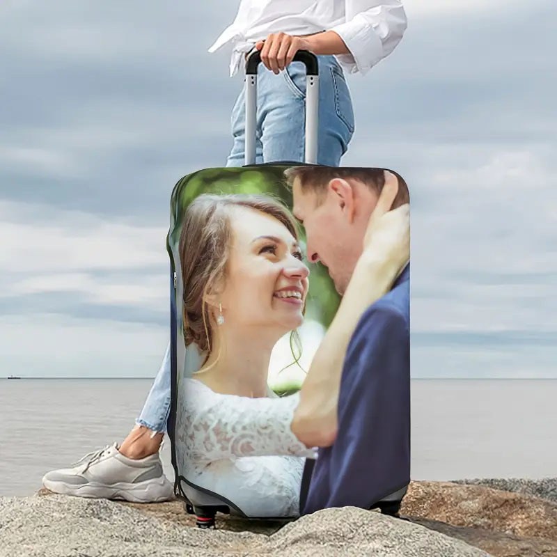 Калъф за багаж с персонализирано име и снимка, печатен дизайн, материал milk silk, капацитет 20-35L, подплата полиестер