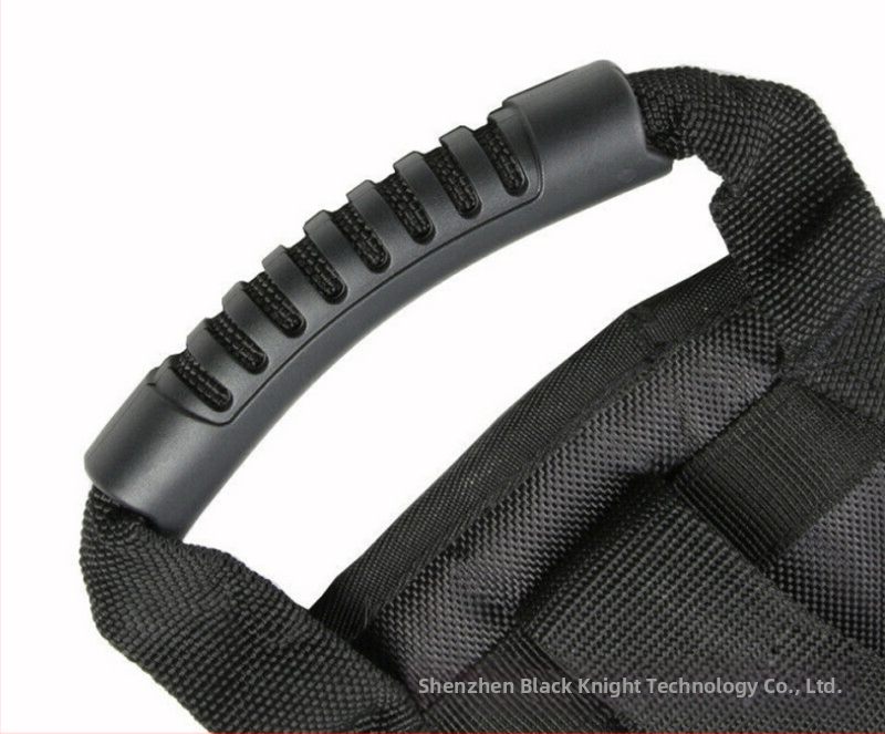 Ochranný držiak na zadné sedadlo pre motocykle a elektrické vozidlá – Wesport WS-01; materiály: Oxford textília, sandwich sieťovina, plast; kompatibilné modely: motocykle, elektrické vozidlá.