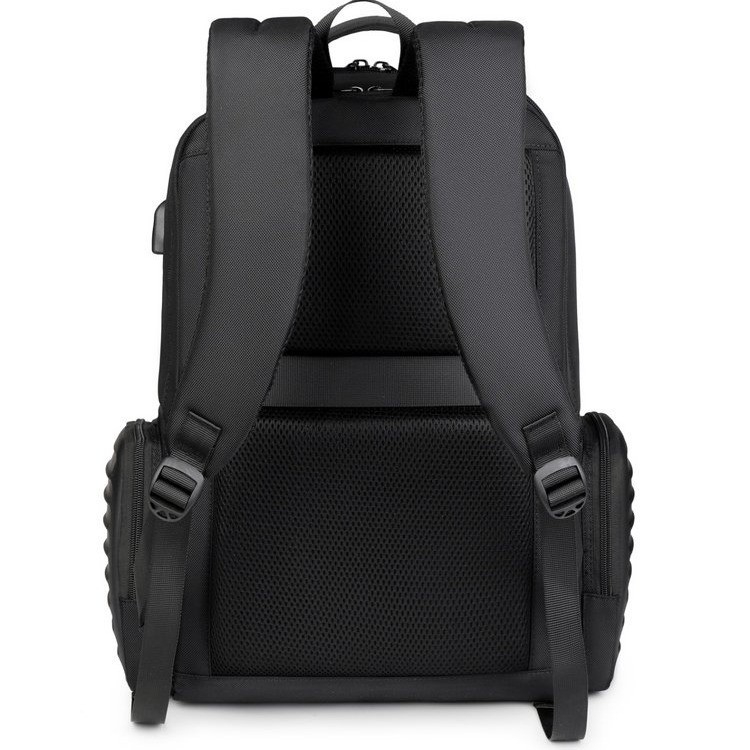 Üzleti utazáshoz laptop hátizsák, 36–55 L kapacitás, poliészter anyag, légpárnás vállpánt