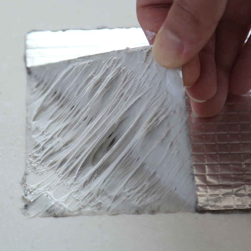 Butila ūdensizturīgā remontlente, pašlīmējoša, slāņaina, ar spalvas veida formu, jumta remontam