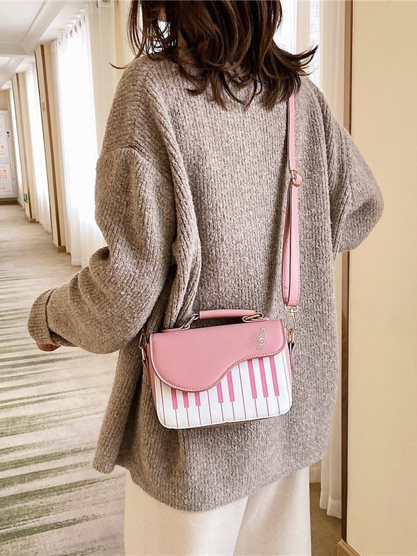 Ming Ming Női PU Kis Négyzet Alakú Crossbody Táska Fedél és Cipzáras Zsebbel, Vízszintes Négyszög Formájú