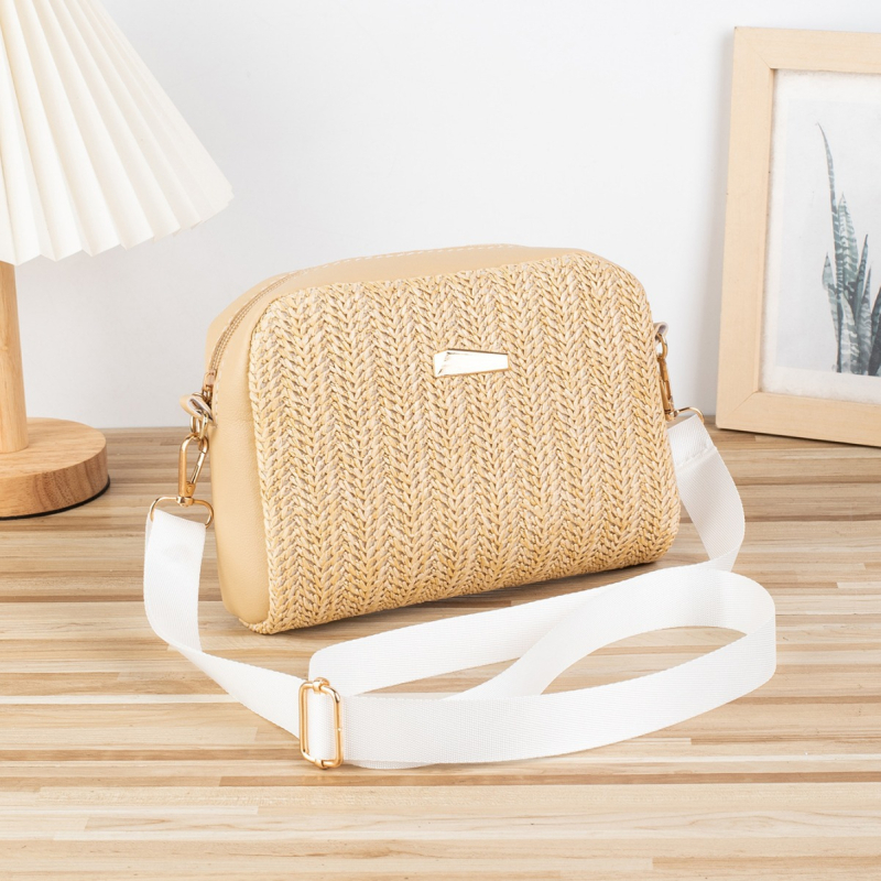 Szalmából készült kagyló alakú táska, városi minimalist stílus, cipzáras zárás, poliészter bélés, mobiltelefon zsebbel