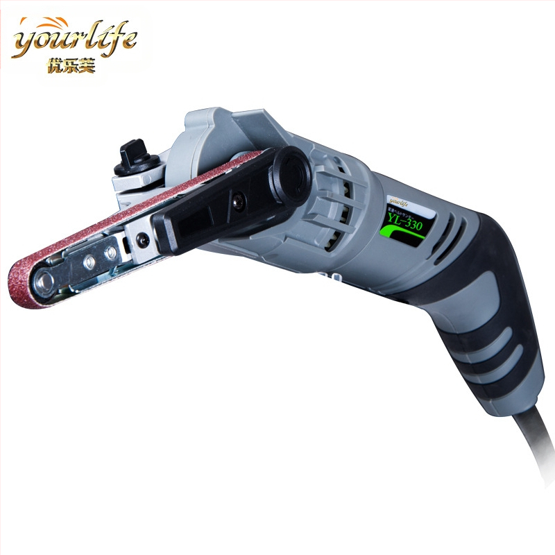 Преносим шлайф с абразивна лента – захранване чрез щепсел, 220 V, тегло 1,9 кг, дължина на кабела 2,2 м, за домашно декориране.