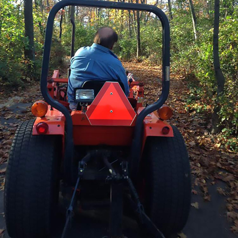 Ανακλαστικό τριγωνικό σήμα για αργά κινούμενα γεωργικά μηχανήματα, μικροπρισματική μεμβράνη, διαδικασία φιλμ, κατηγορία προειδοποίησης, εξατομικευμένη επεξεργασία