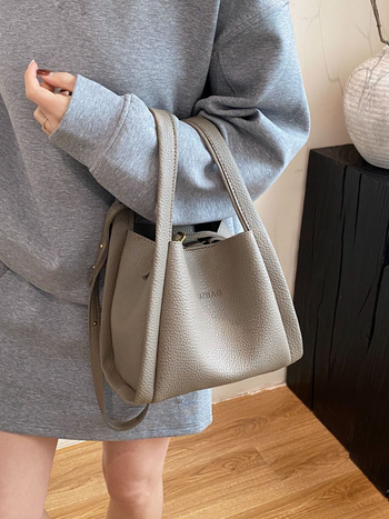 Geantă tip găleată, material PU, curea simplă, închidere cu fermoar, căptușeală poliester