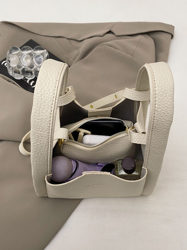 Geantă tip găleată, material PU, curea simplă, închidere cu fermoar, căptușeală poliester