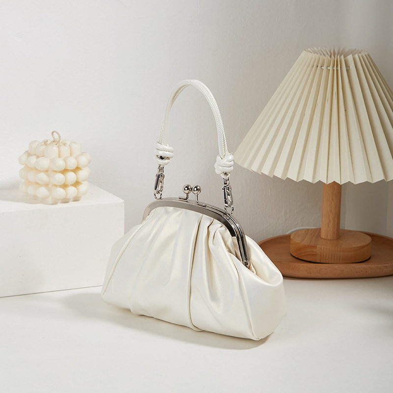 ANNMUU PU keresztbody táska csat-zár, kagyló alakú formavilág, belső patch zseb, zipzáras zseb, egy vállpánt