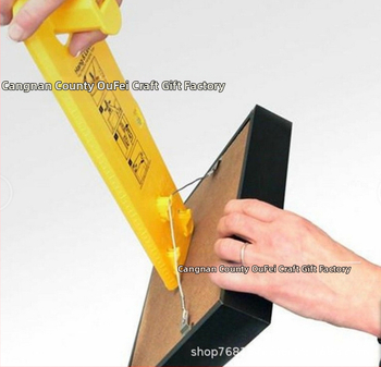 Нивелир за монтаж на рамки за снимки с позициониращ щифт – дължина 350 мм, ширина 9 см, дебелина 1 см, нетно тегло 162 г