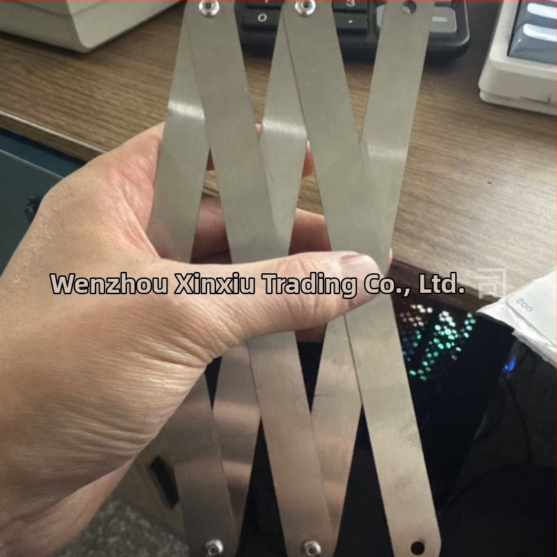 Haochang телескопично изделие — желязо, модерен минималистичен стил, техника на рязане.