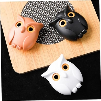 Кейс за ключове под формата на бухал – 3 бр.; пластмаса; независим производител; опаковка 5.5×3.5×7 см