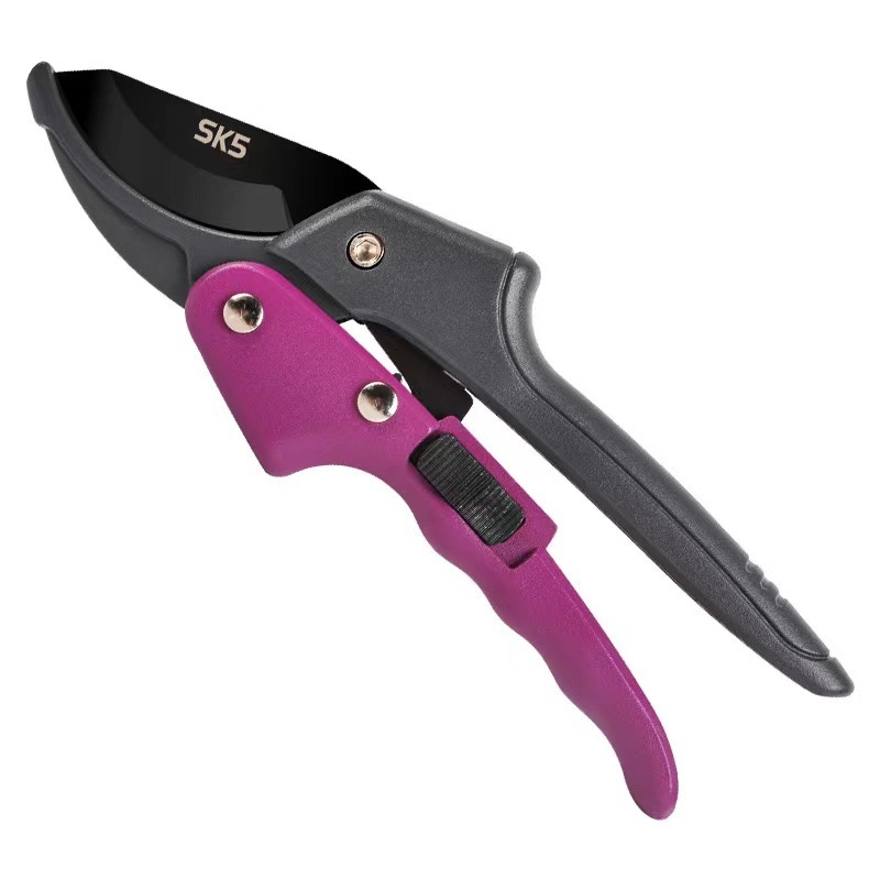 Metszőolló görgőmechanizmussal – gyümölcsfákhoz és kerthez (görgő mechanizmus; gyümölcsfák; kert)