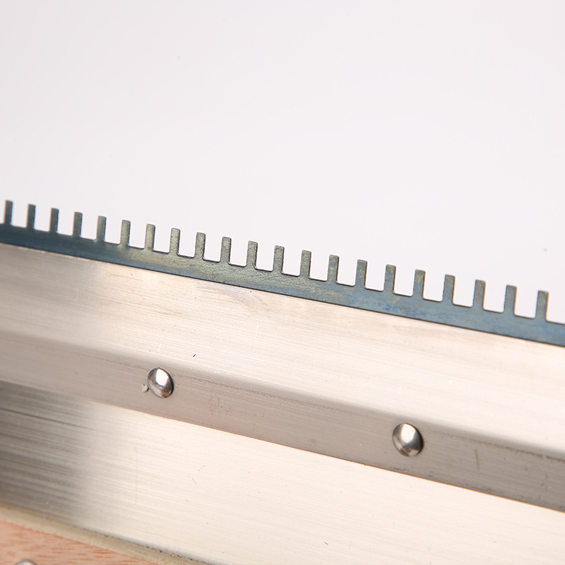 Шпакловачно скребло Yangzhou jiazhi tools — нано покритие, тяло от високоеластична манганова стомана