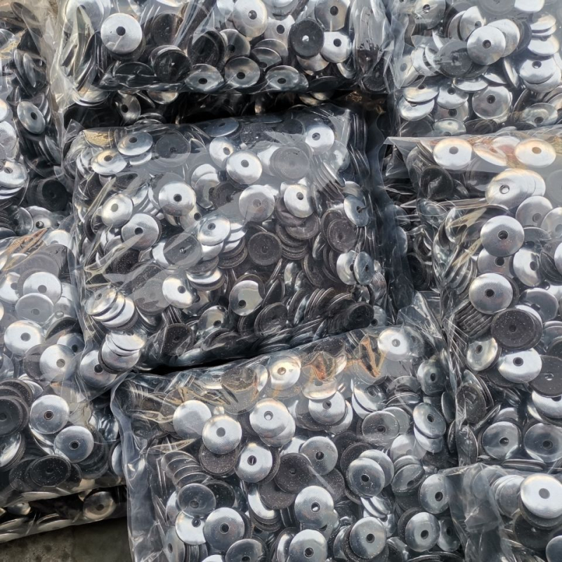 Галванизирана стоманена шайба-уплътнение за покривни панели — водоустойчива, от нетъкан текстил