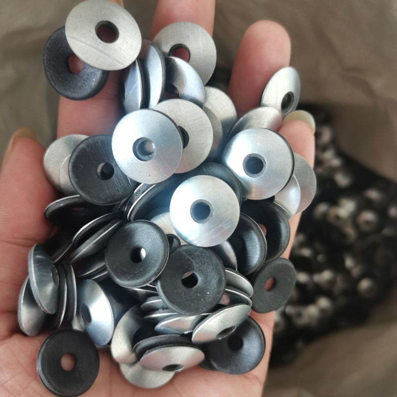 Галванизирана стоманена шайба-уплътнение за покривни панели — водоустойчива, от нетъкан текстил