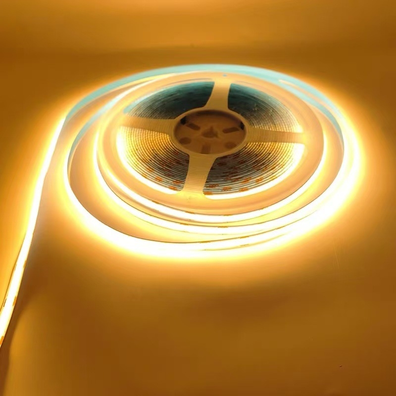 Monochromatinė COB LED juosta, 5V įtampa, 400 LED, 180° spindulio kampas, Sanan Optoelectronics