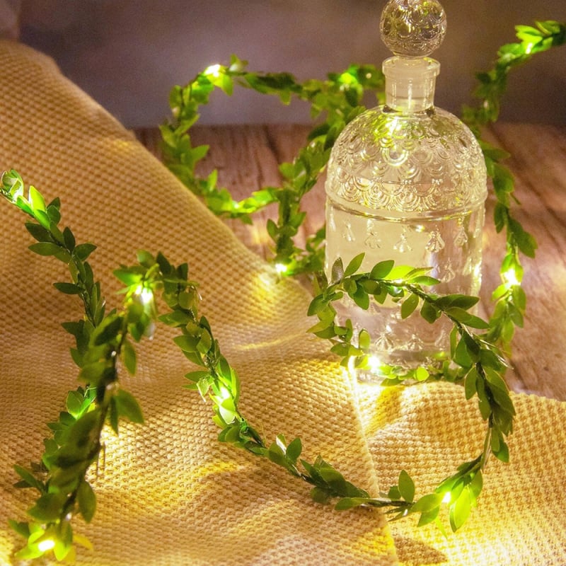 Lampă LED de modelare, BZ492, şir cu 20 LED pe sârmă de cupru, în formă de frunză, protecție IP43