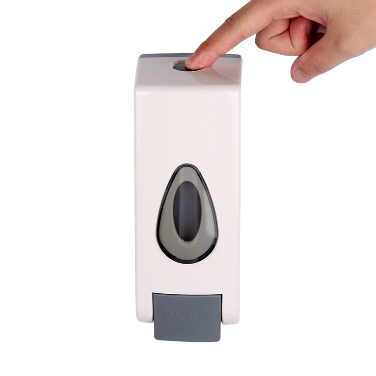 Διανεμητής τοίχου για σαμπουάν, γέλη ντους και απολυμαντικό χεριών — πλαστικό, οξειδωμένη επιφάνεια, χειροκίνητος μηχανισμός πίεσης