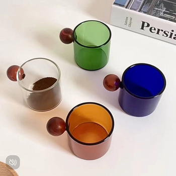 Γυάλινο φλυτζάνι με σφαιρική λαβή - γυαλί υψηλής πυριτικότητας, φυσητό, βαμμένη επιφάνεια, μοντέρνο και απλό στυλ