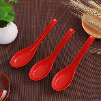 Plastikinis šaukštas su ilga rankena ir kabliuku, modernus minimalistinis dizainas, restoranams ir viešbutėms, spausdintas logotipas, pritaikomas