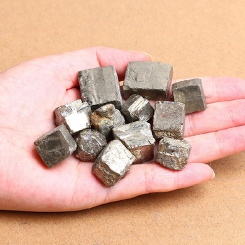 Specimen mineral pirită natural, piatră naturală decorativă, origine Shaanxi